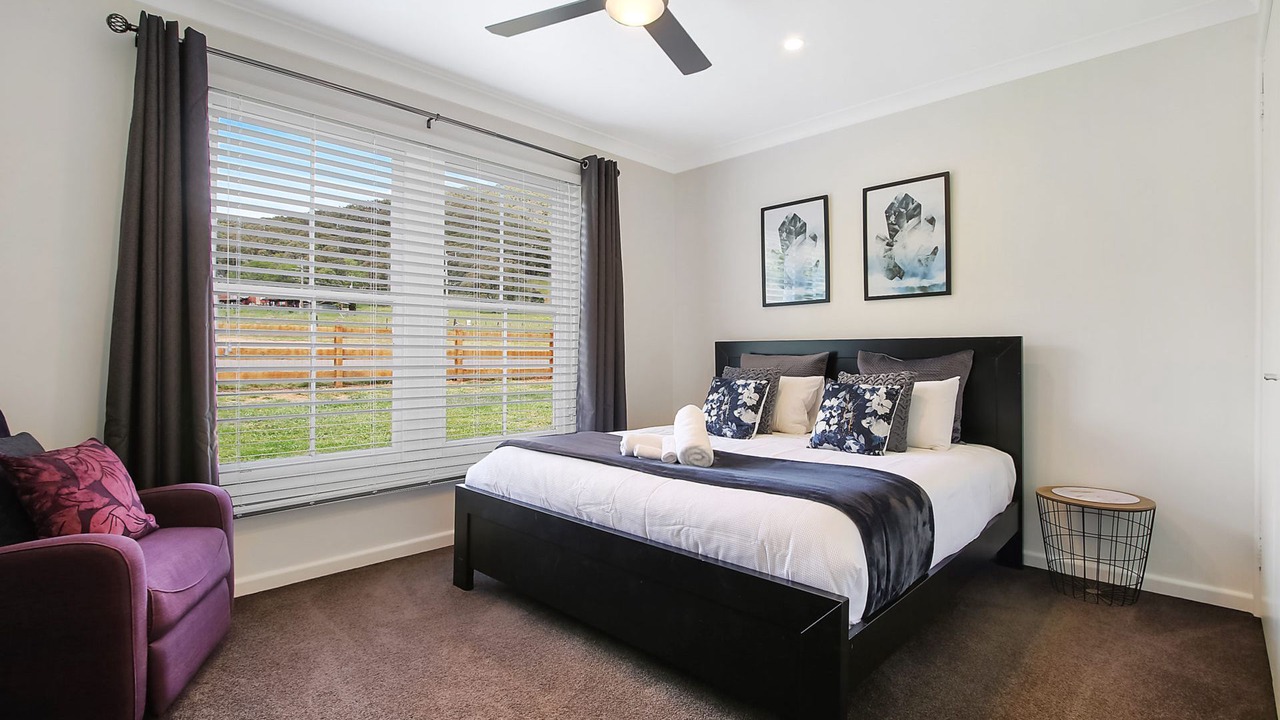 Photo of Bedroom in Wandiligong