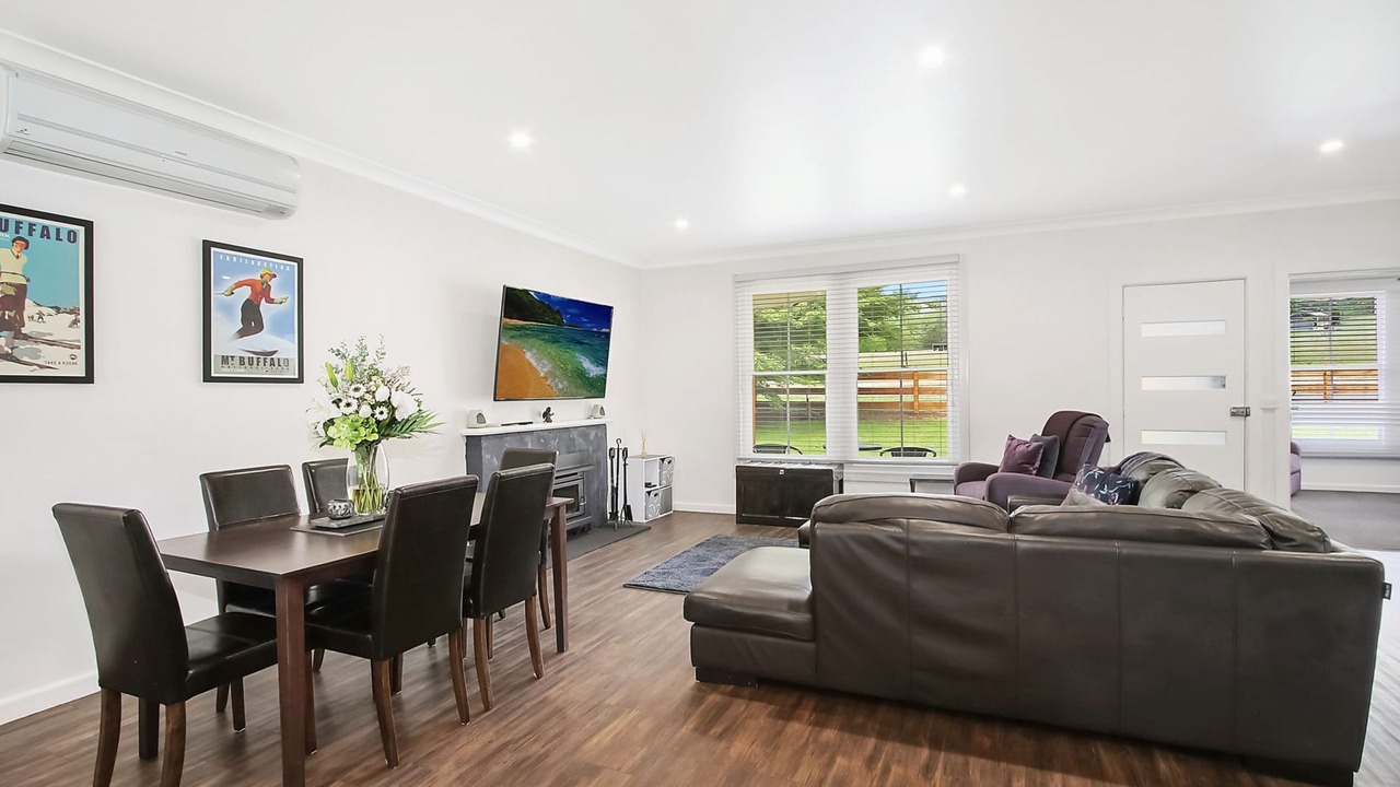 Photo of Livingroom in Wandiligong