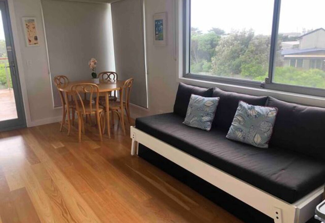 Photo of Livingroom in Surf Beach