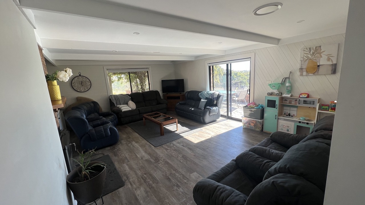 Photo of Livingroom in O'connell