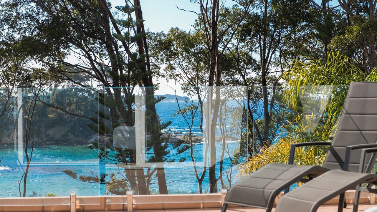 Photo of Patio Balcony in Denhams Beach