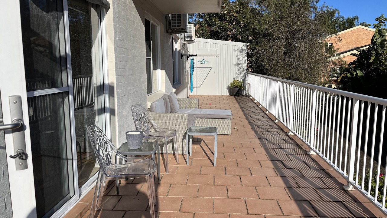 Photo of Patio Balcony in Denhams Beach