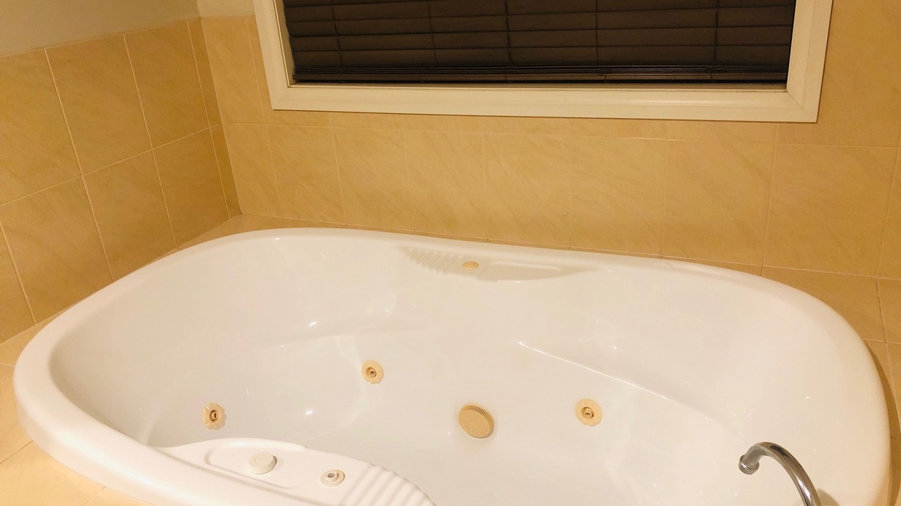 Photo of Bathroom in Craigieburn