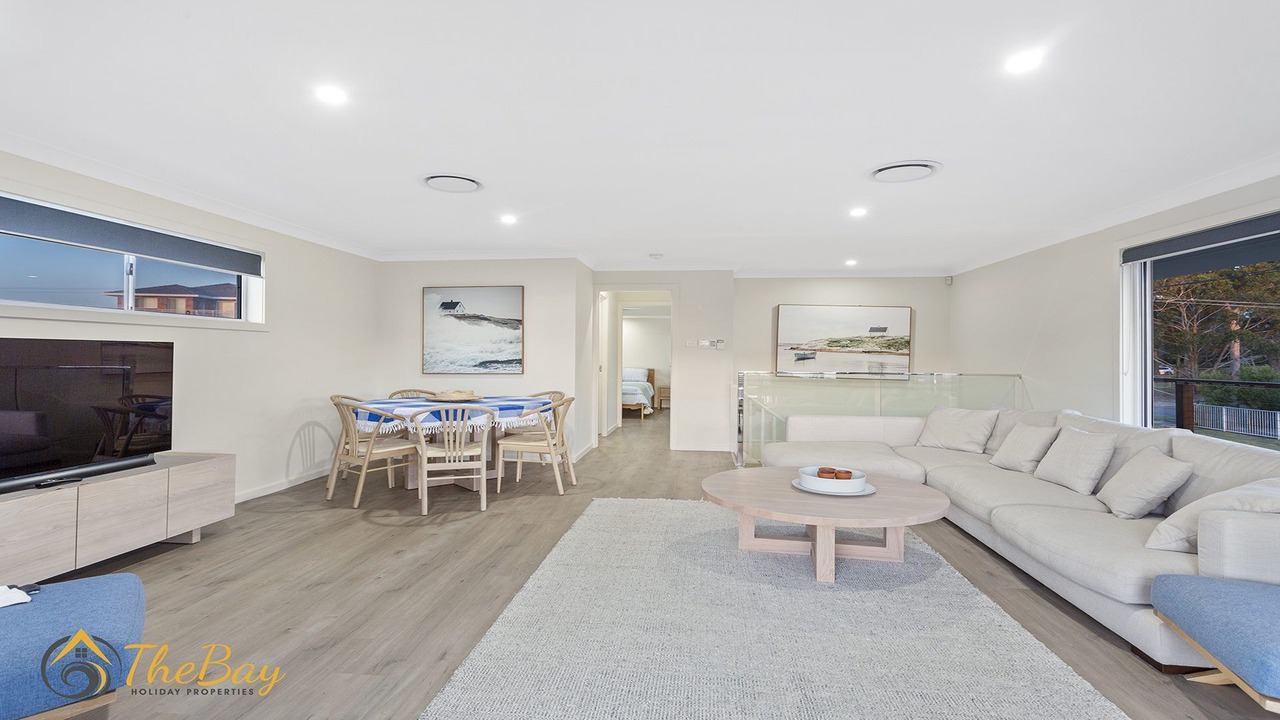 Photo of Livingroom in Soldiers Point