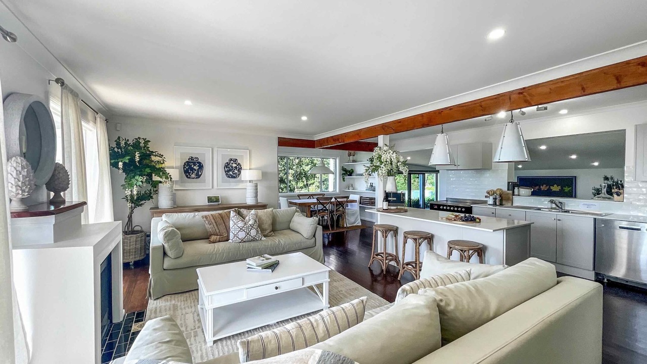 Photo of Livingroom in Mount View