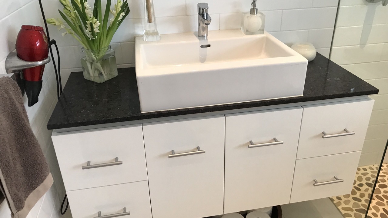 Photo of Bathroom in Freshwater