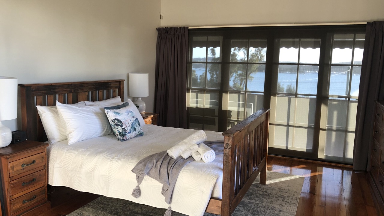 Photo of Bedroom in Speers Point