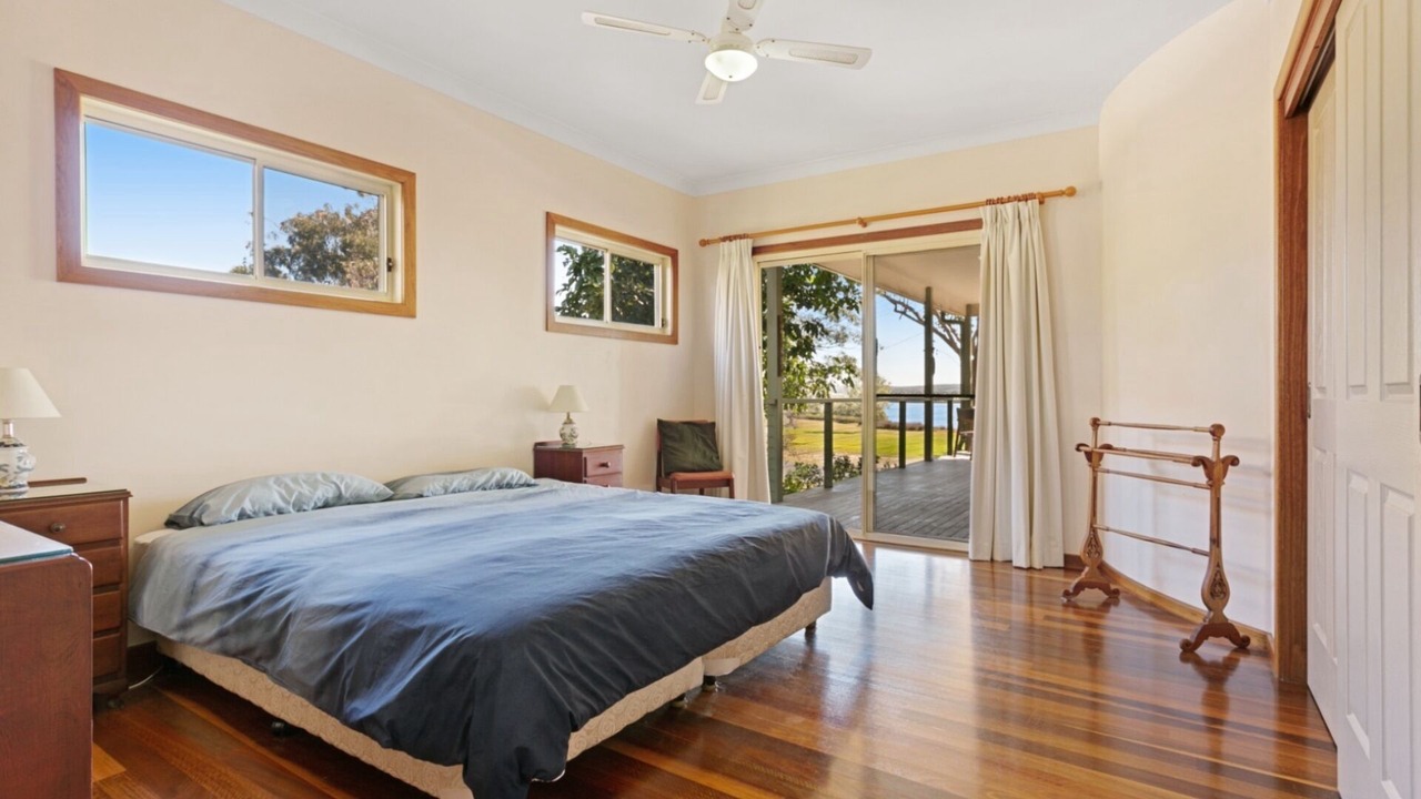 Photo of Bedroom in Hawks Nest