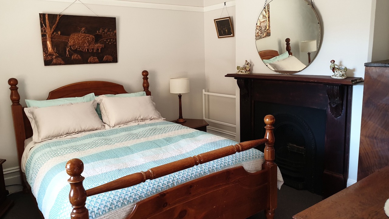 Photo of Bedroom in Orange