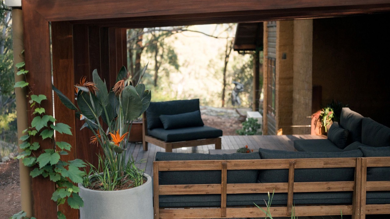Photo of Patio Balcony in Broke