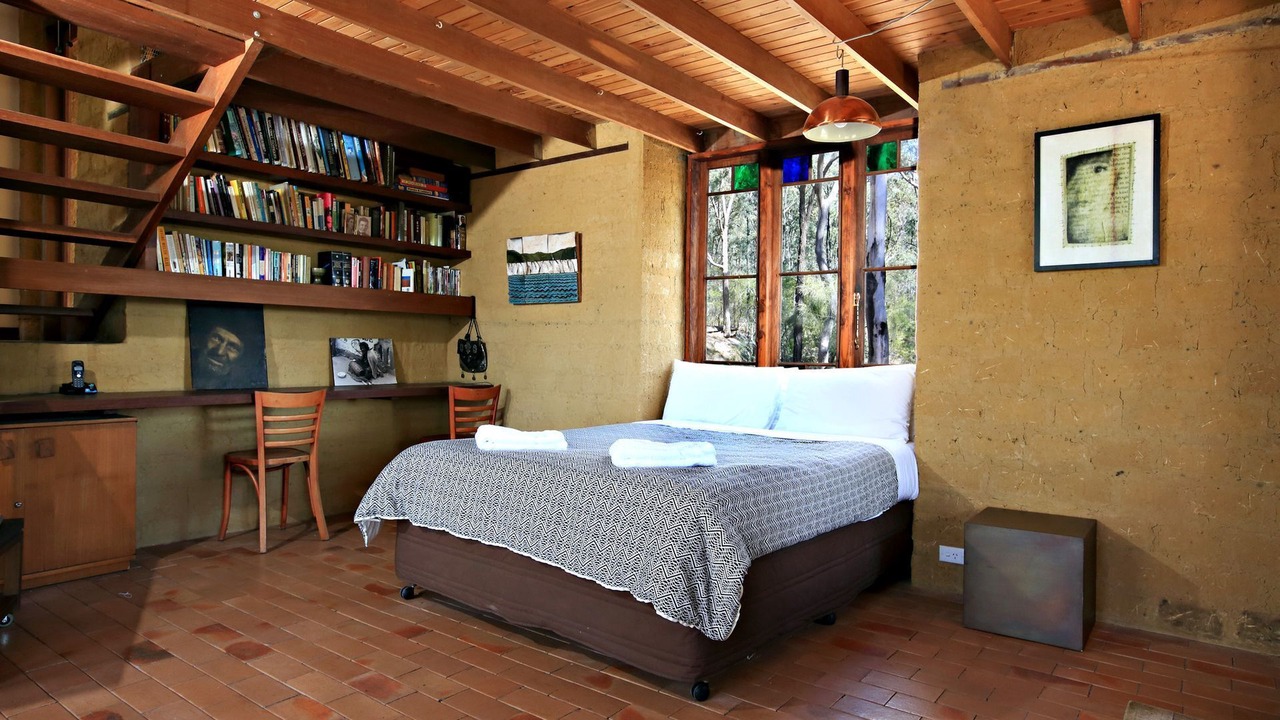 Photo of Bedroom in Broke