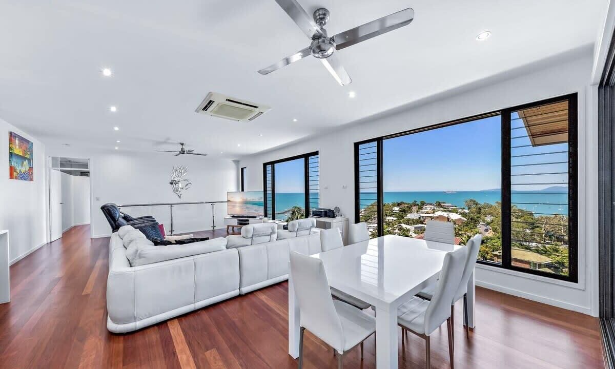 Photo of Others in Airlie Beach