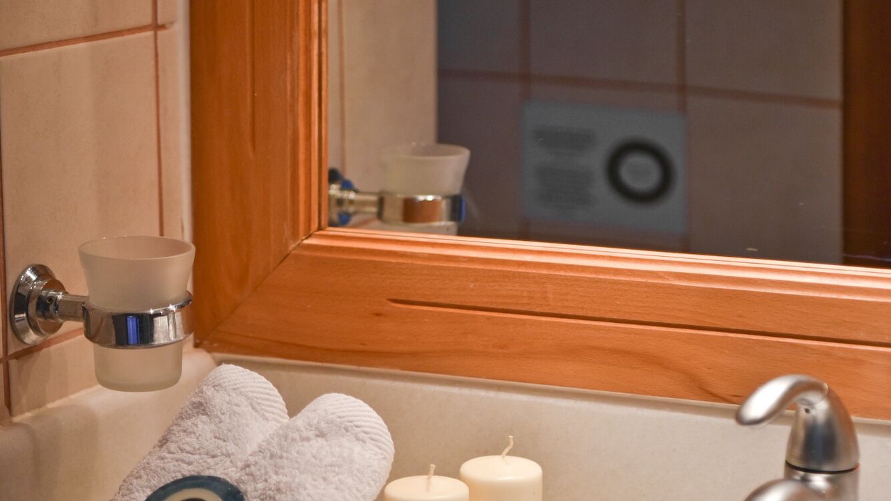 Photo of Bathroom in Raches