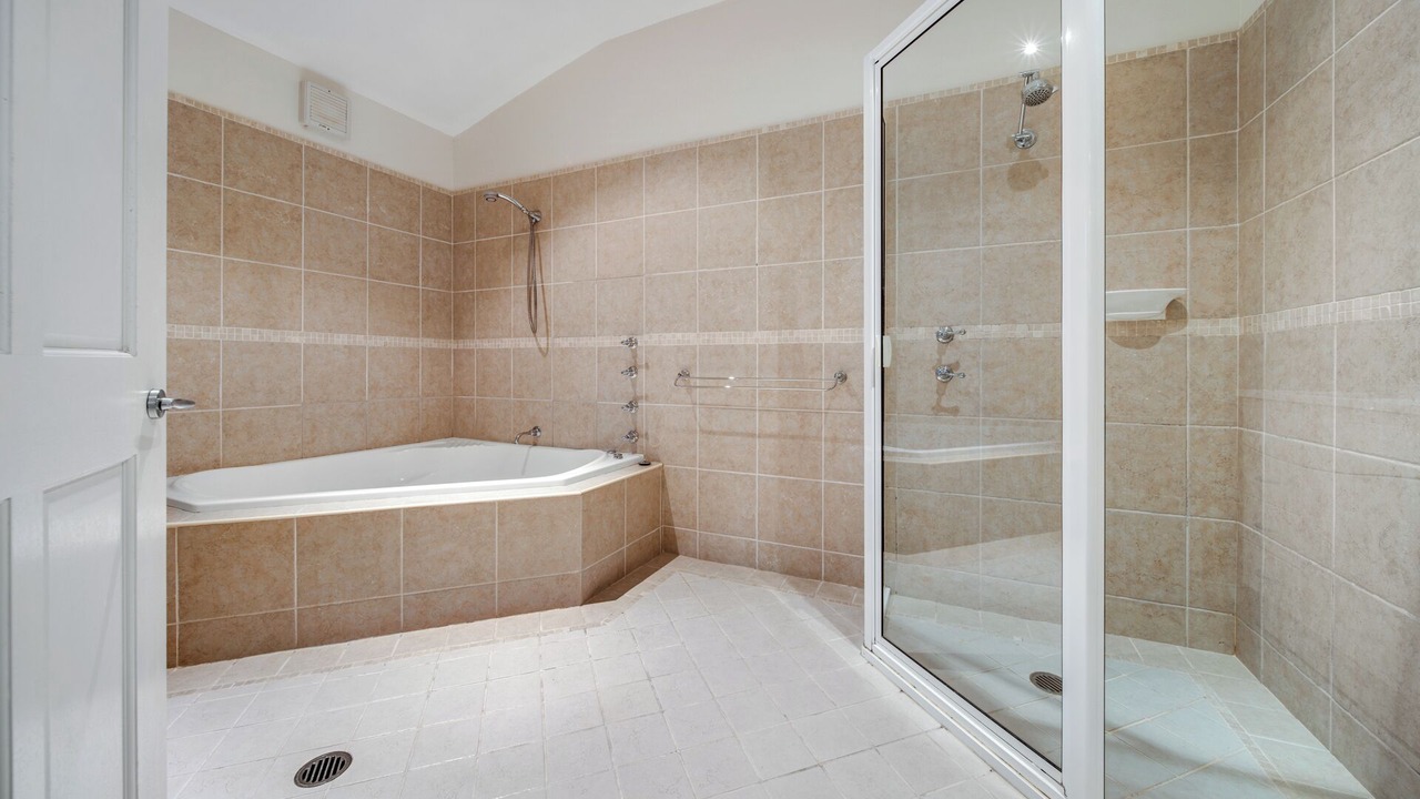 Photo of Bathroom in Wentworth Falls