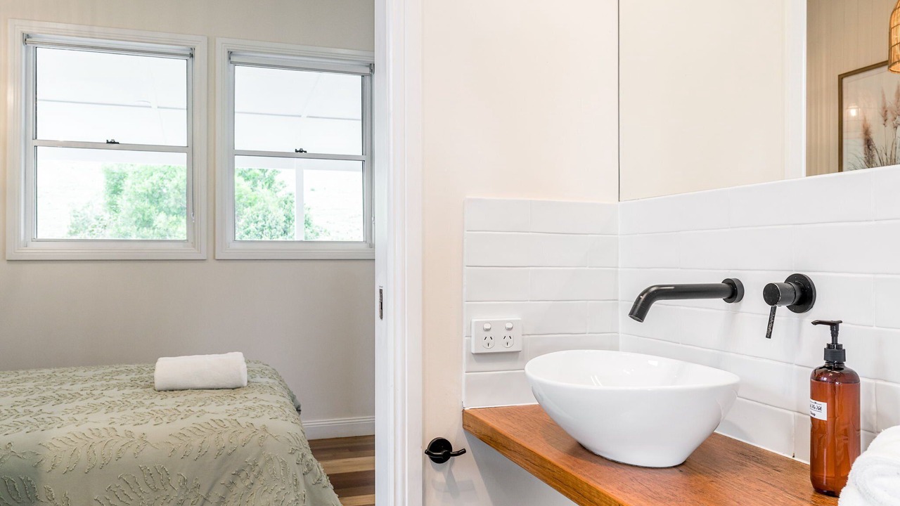 Photo of Bathroom in Coopers Shoot