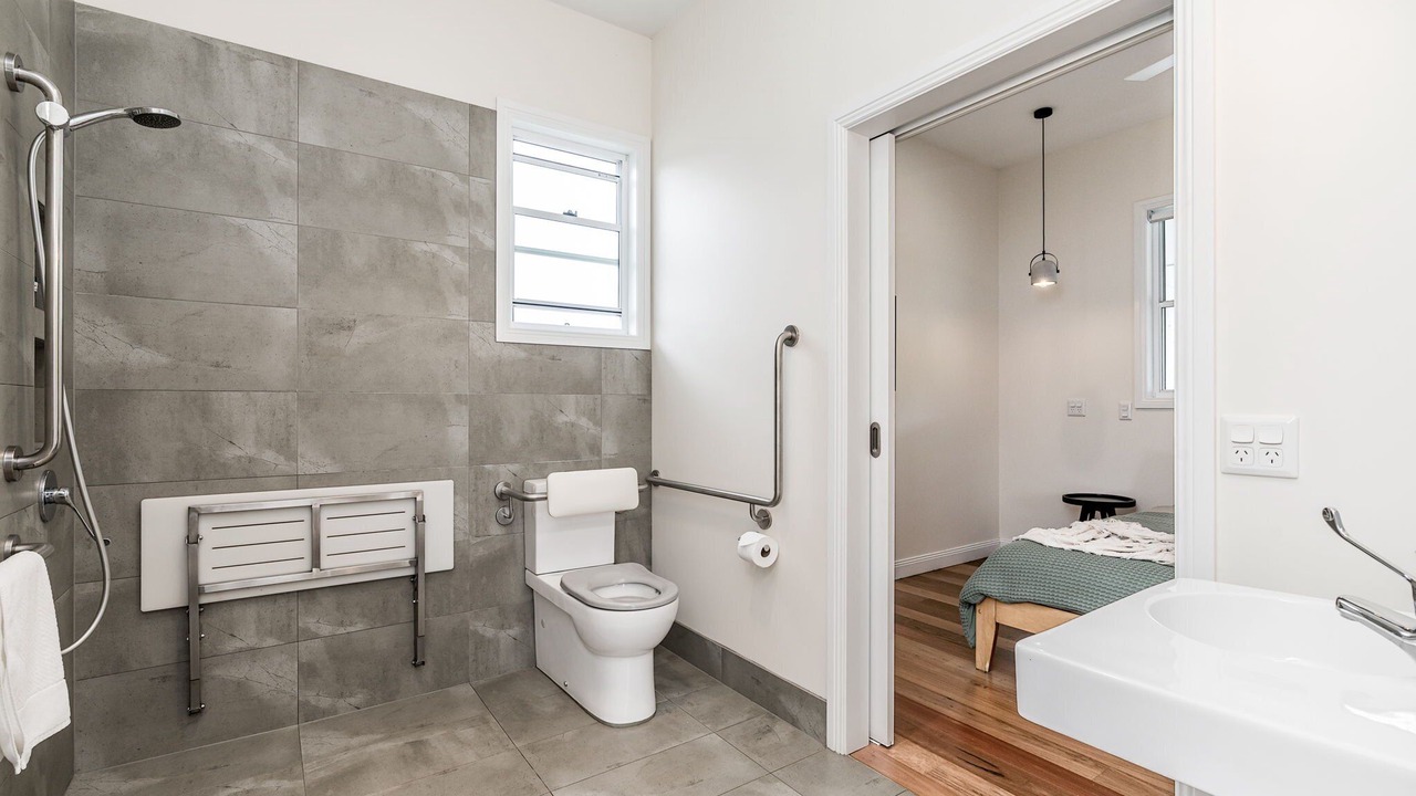 Photo of Bathroom in Coopers Shoot