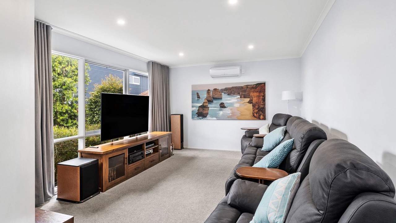 Photo of Livingroom in Torquay