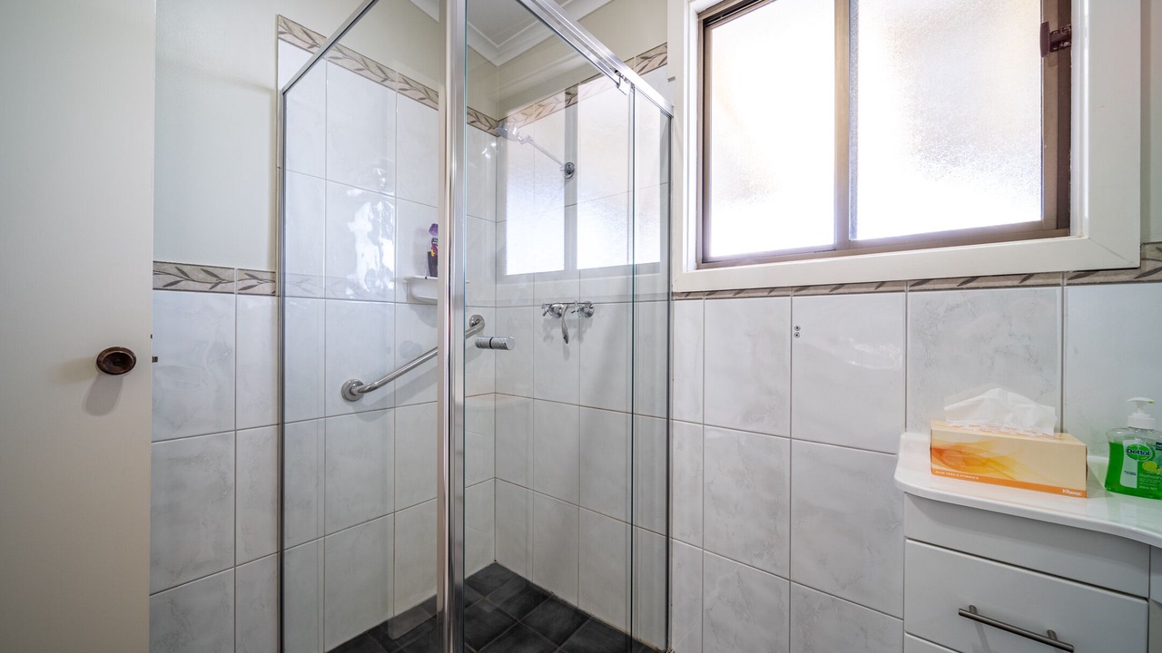 Photo of Bathroom in Wonoka