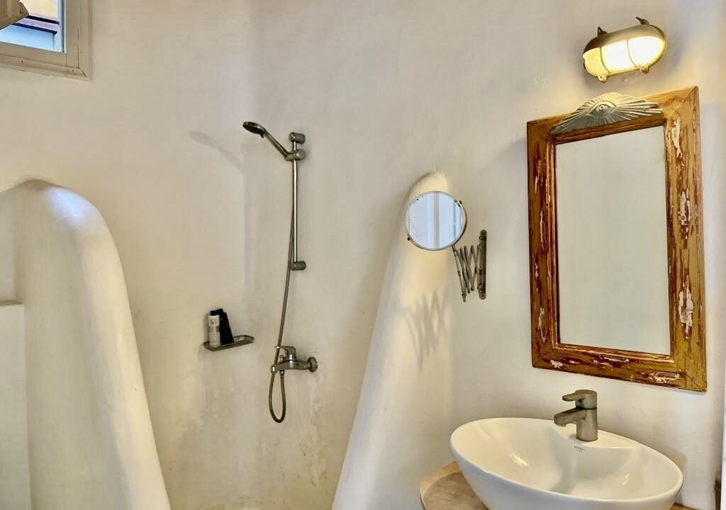Photo of Bathroom in Agios Ioannis