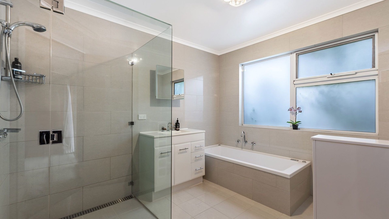 Photo of Bathroom in Warrnambool