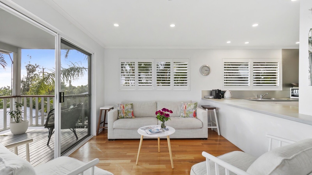 Photo of Livingroom in Sunrise Beach