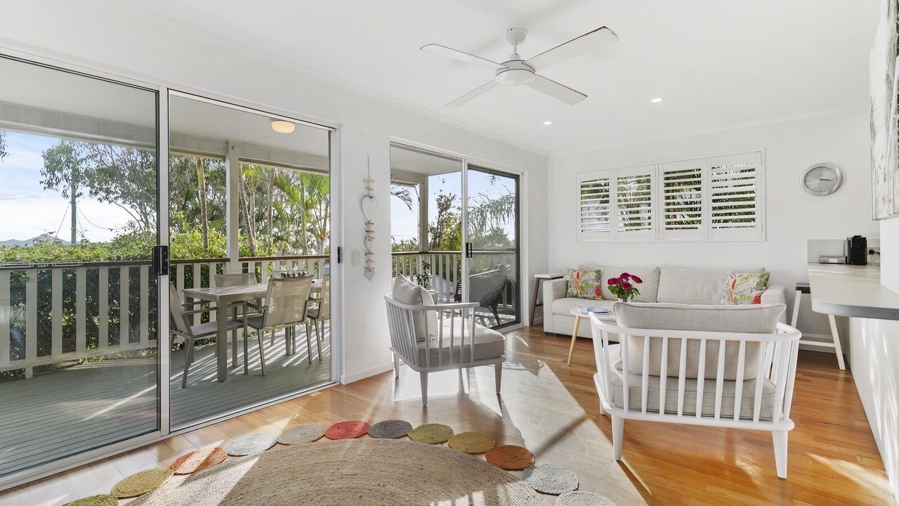 Photo of Livingroom in Sunrise Beach