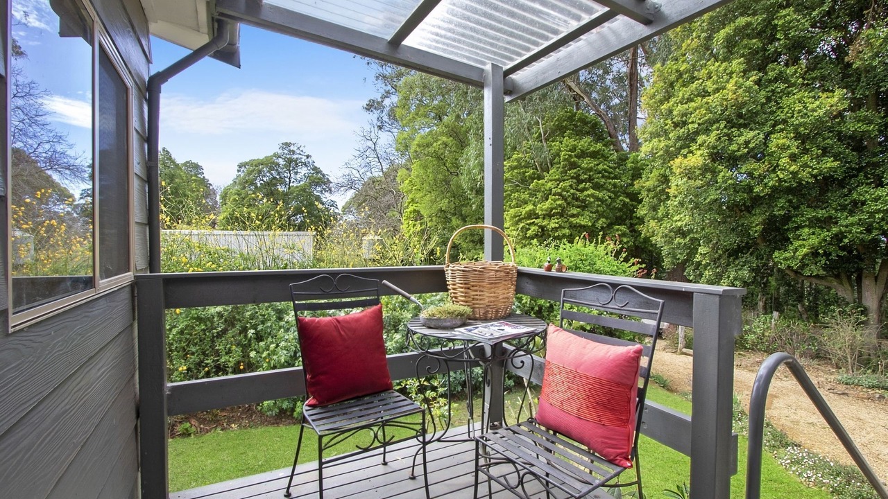 Photo of Outdoor in Mount Irvine