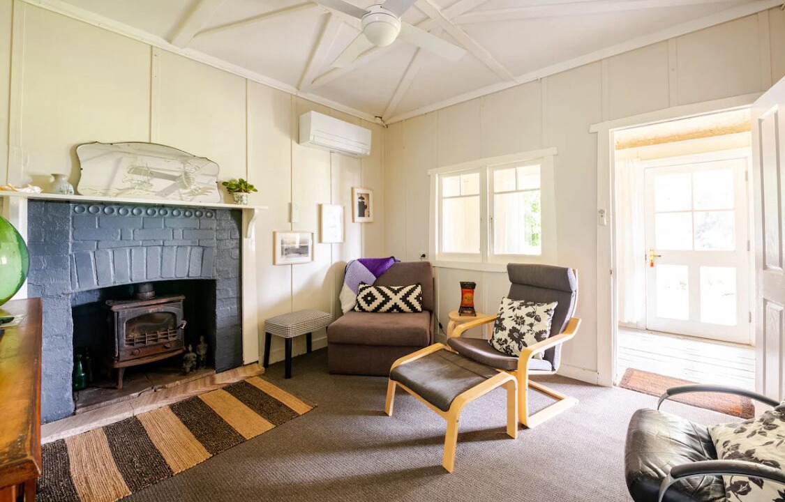 Photo of Livingroom in Burrill Lake