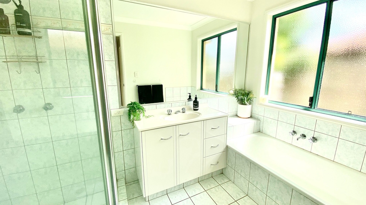 Photo of Bathroom in Burleigh Waters