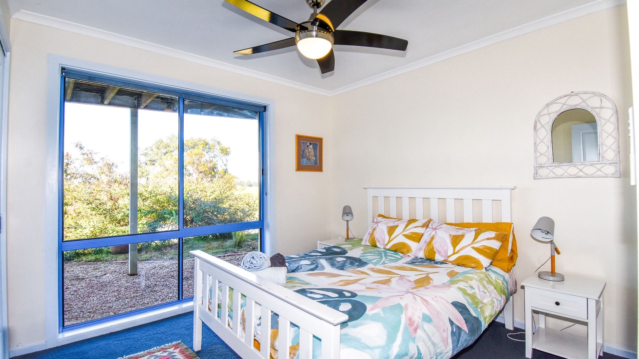 Photo of Bedroom in Lakes Entrance