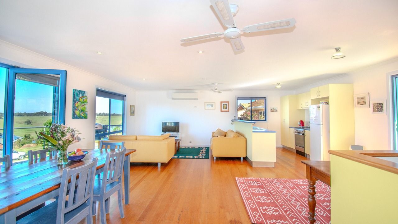 Photo of Others in Lakes Entrance