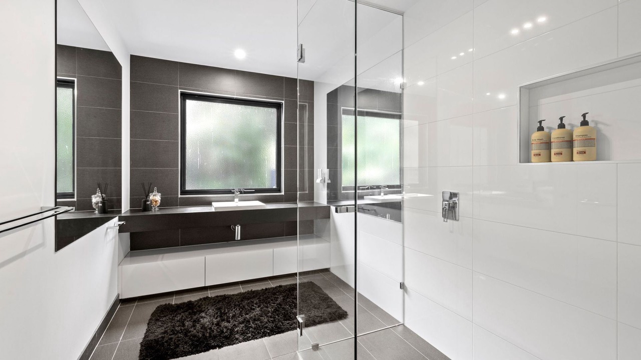 Photo of Bathroom in Wye River