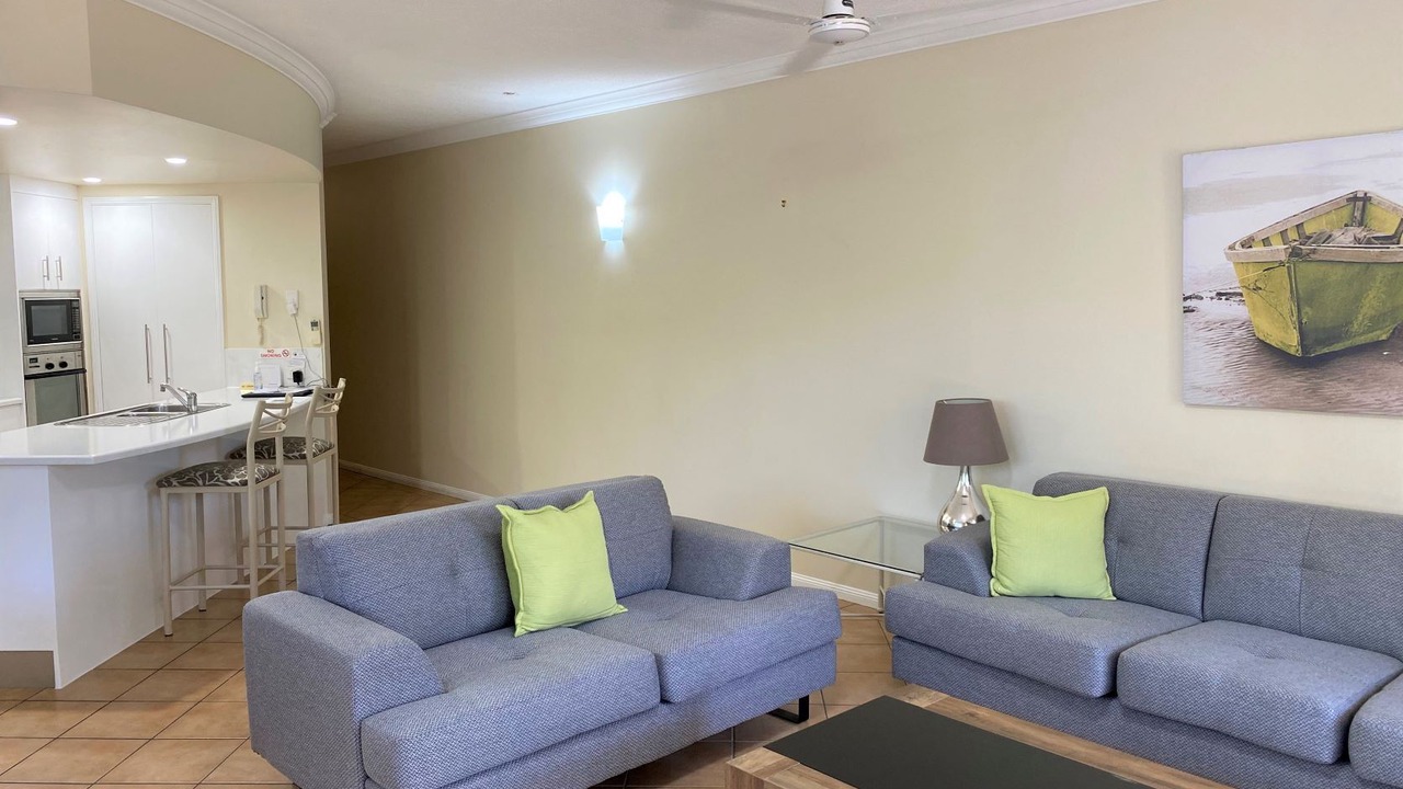 Photo of Livingroom in Yorkeys Knob