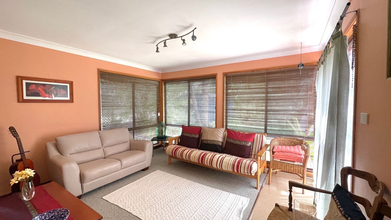Photo of Livingroom in Erowal Bay