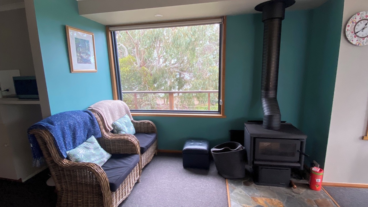 Photo of Livingroom in Lunawanna