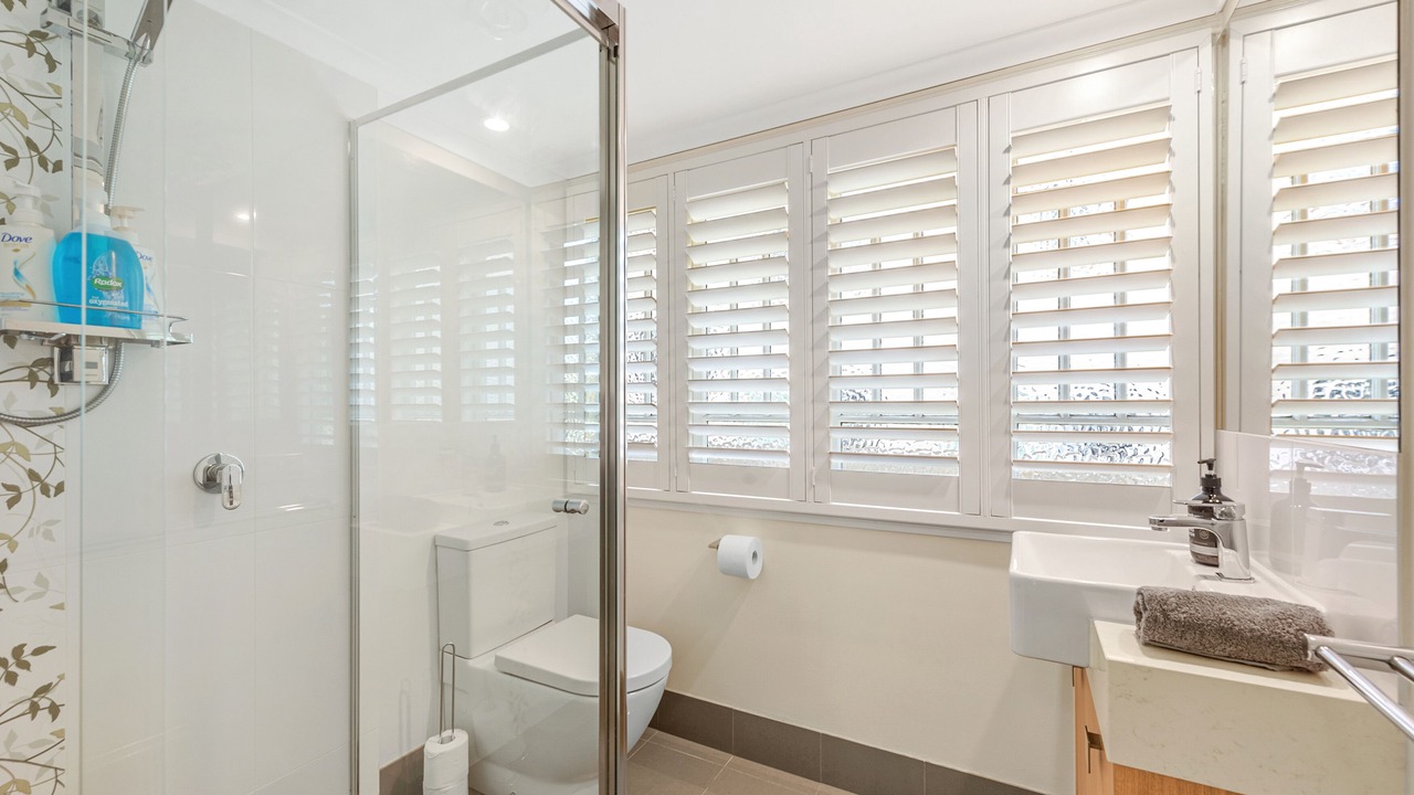 Photo of Bathroom in Kedron