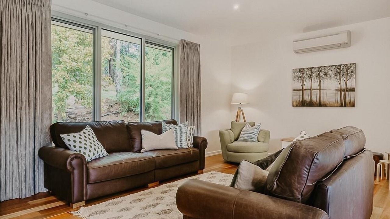 Photo of Livingroom in Red Hill