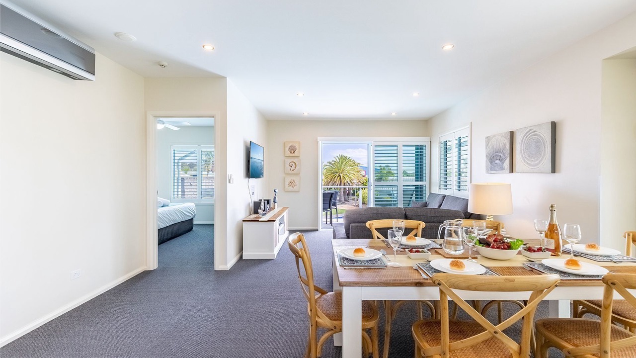 Photo of Livingroom in Salamander Bay