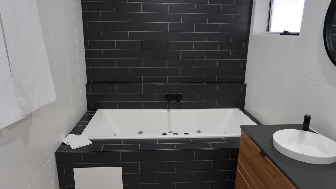 Photo of Bathroom in Alexandra Headland