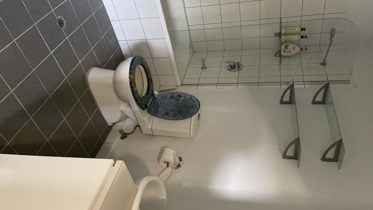 Photo of Bathroom in Stuart Park