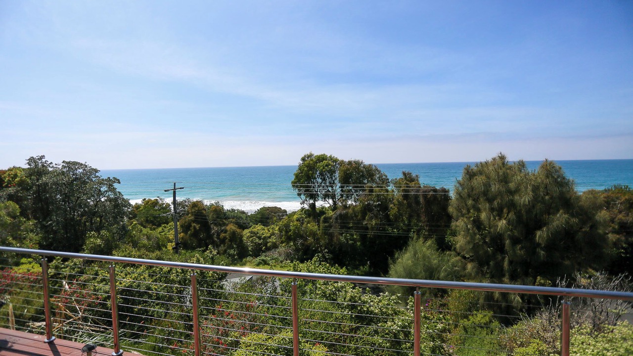 Photo of Others in Lorne