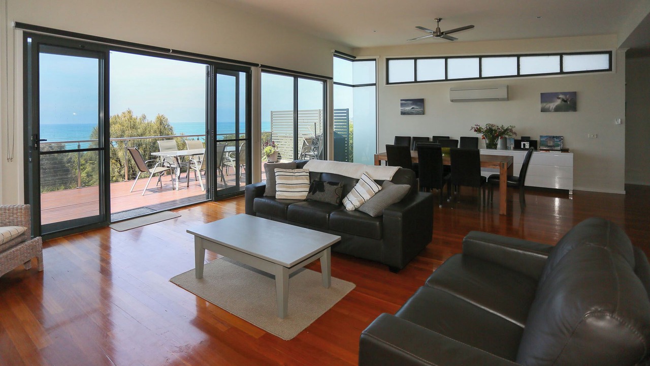 Photo of Others in Lorne