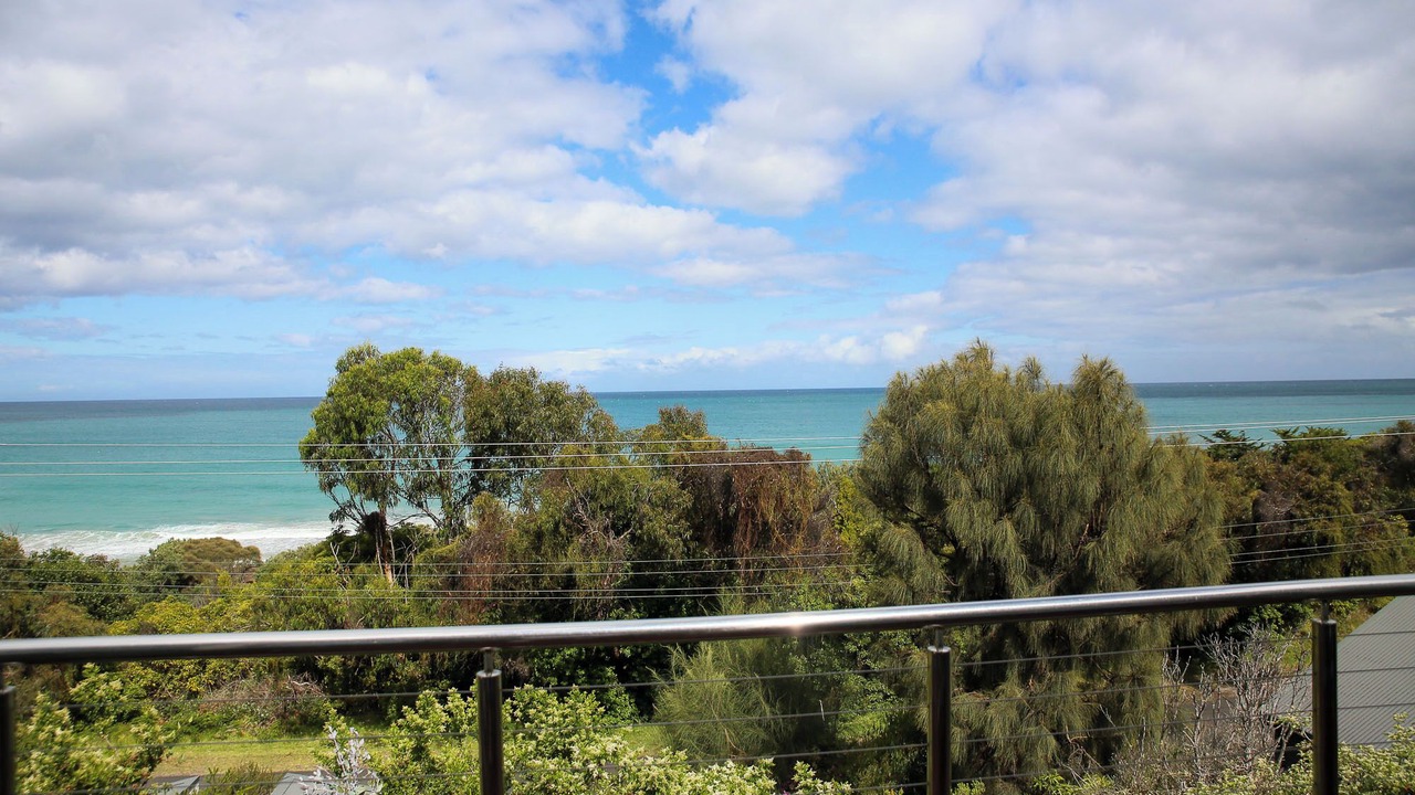 Photo of Others in Lorne