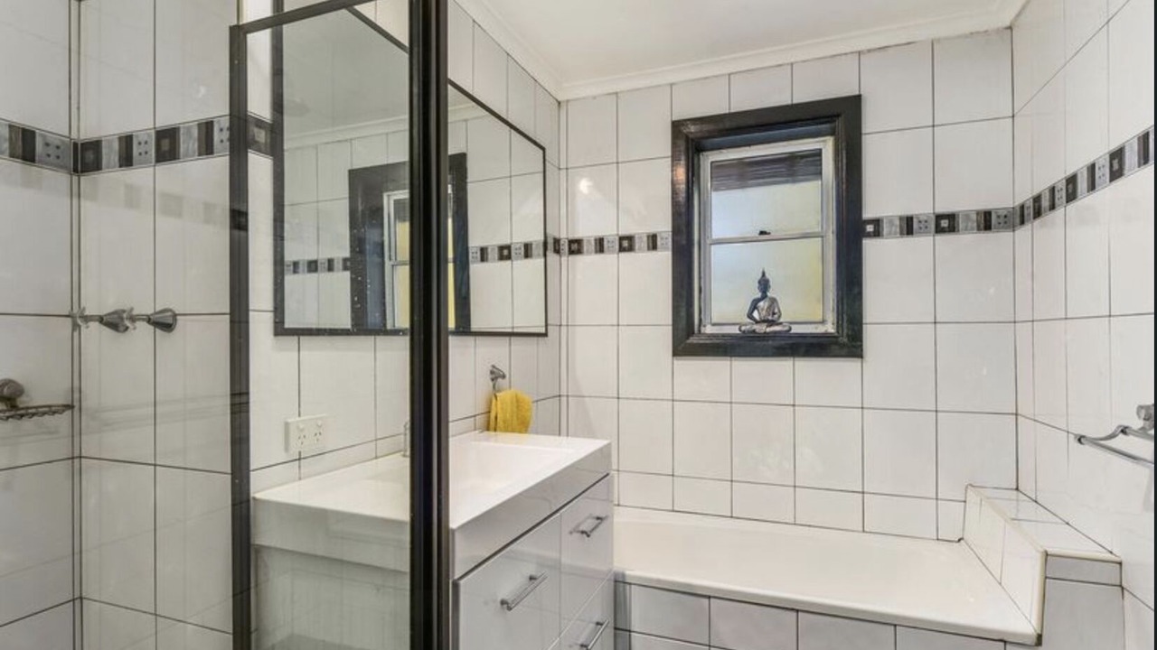Photo of Bathroom in Tantanoola
