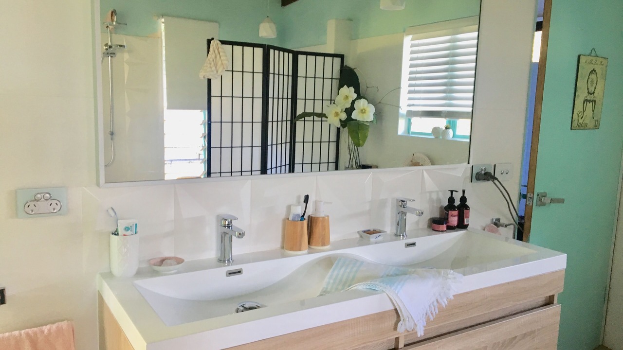 Photo of Bathroom in Etty Bay