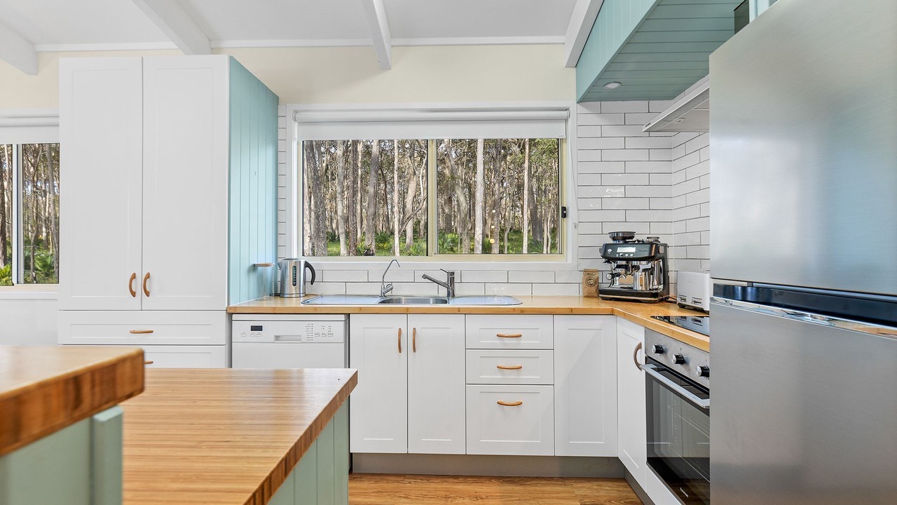 Photo of Kitchen in Mystery Bay