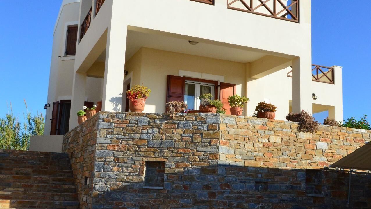 Photo of Outdoor in Vari