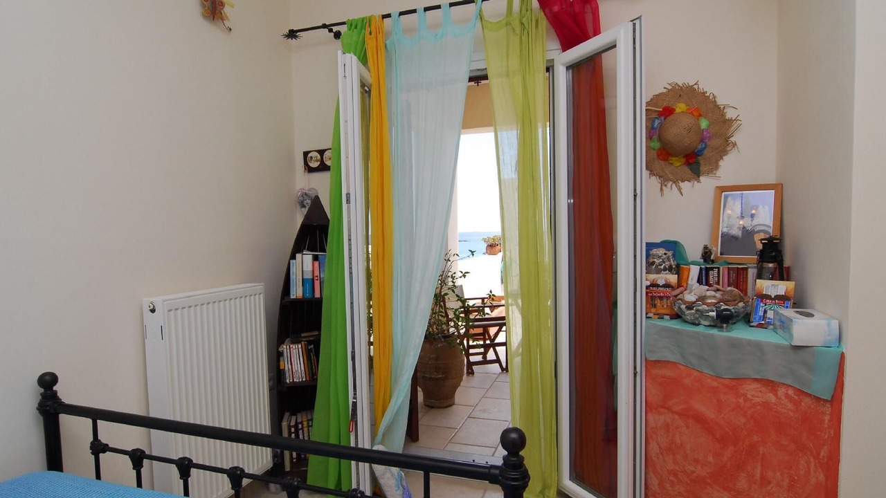 Photo of Bedroom in Vari