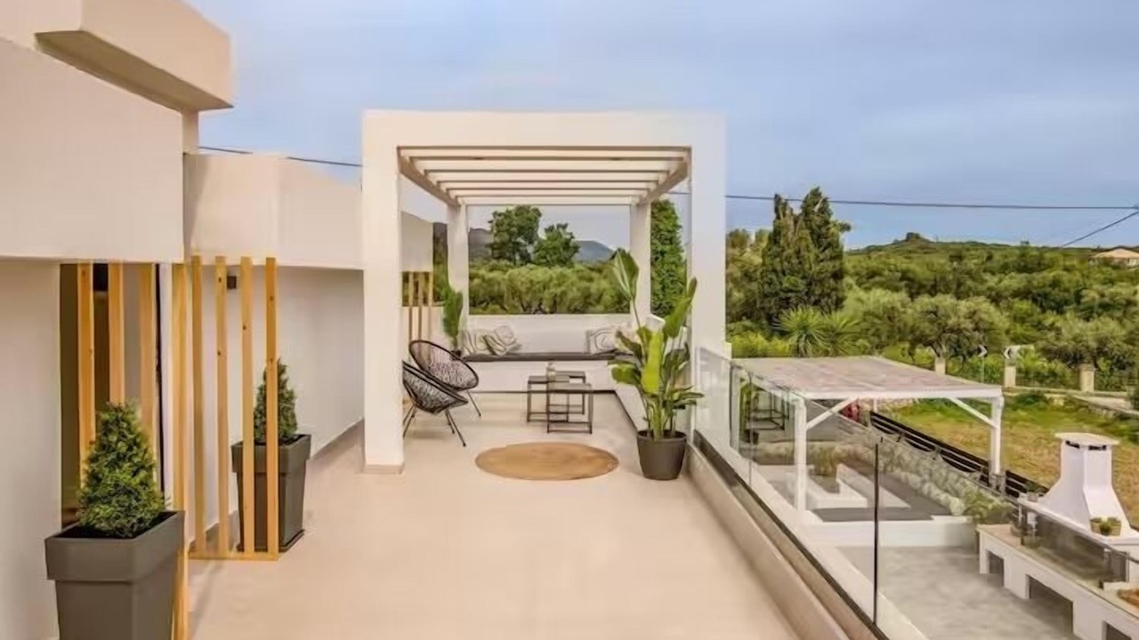 Photo of Patio Balcony in Pantokratoras