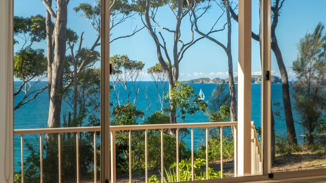 Photo of Outdoor in Denhams Beach